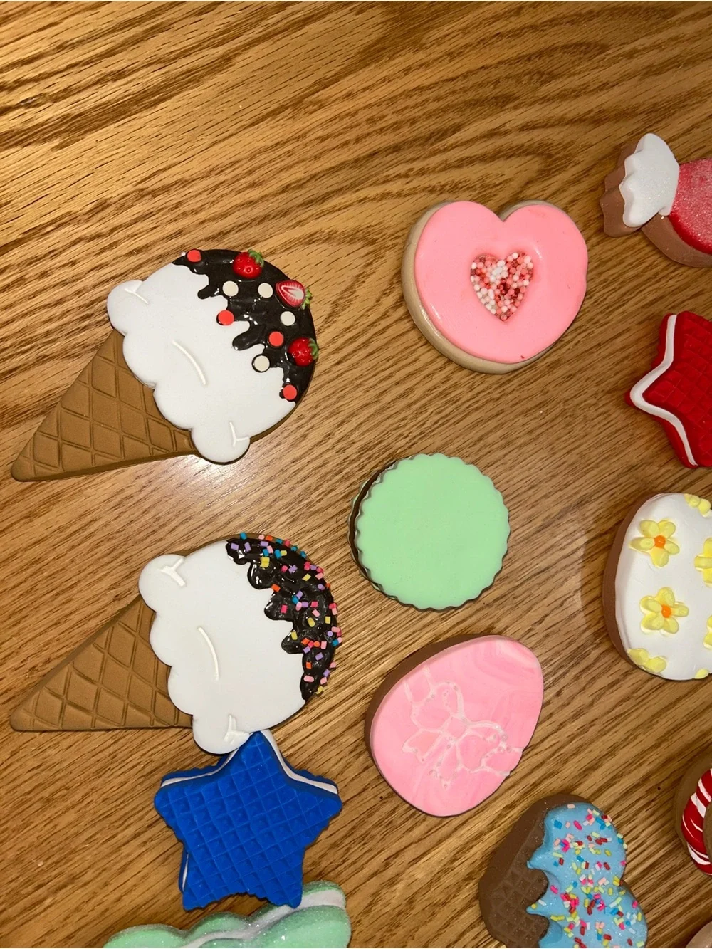 Assorted Pastel Party Cookie Embellishments - Pink, Green, Blue & More